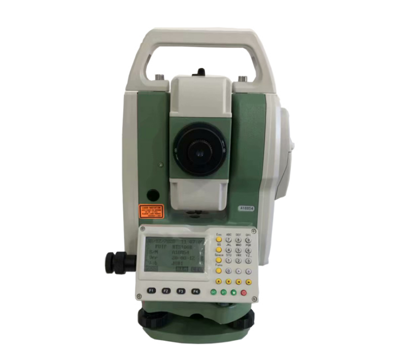High precision total station 800m reflectorless survey equipment total station FOIF RTS102R8 Featured Image